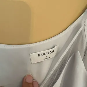 Babaton small‎ grey cami top thumbnail 5