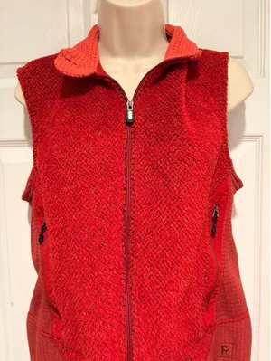Patagonia R Series Fleece Vest Women’s M Red Zip Regulator Polartec Gorpcore thumbnail 1