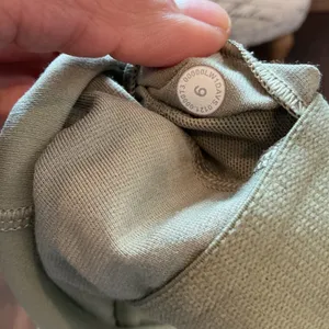 Lululemon Invigorate Training Tank Top Sage Green High Neck Everlux Size 6 thumbnail 4