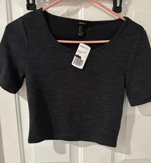 Forever 21 Charcoal Knit‎ Crop Top Short Sleeve Womens Medium Casual thumbnail 1