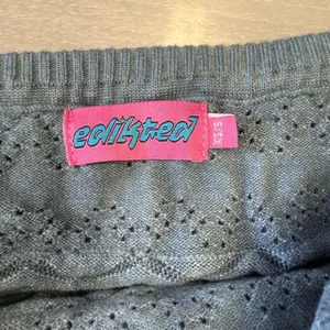 Edikted women size xs/s knit ruffles y2k gray tube top‎ thumbnail 3