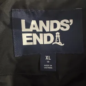 Lands End Womens‎ XL Black Down Puffer Parka Jacket Faux Fur Trim Hood thumbnail 3