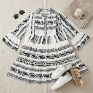 Elan Geometric Print Babydoll Mini Dress White Black Boho Tiered Bell‎ Sleeve L thumbnail 1