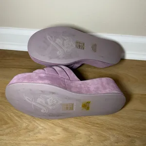 Free People Almost Paradise Purple Velvety Suede Platform Sandals Size 38 thumbnail 4