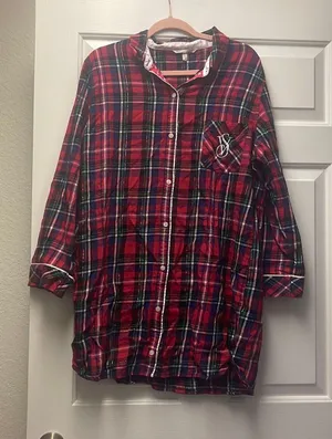 Victoria’s Secret plaid oversized sleep shirt thumbnail 1