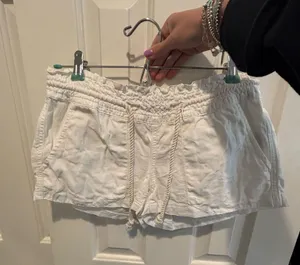 Roxy Shorts thumbnail 1