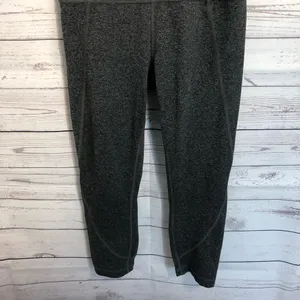 Athleta Salutation Capri Tight thumbnail 5