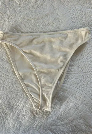 Dippin Daisys Bikini thumbnail 5