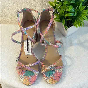 Colorful Strappy Women's Sandals thumbnail 2