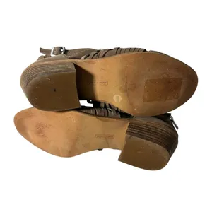 Vince Camuto Women's Sz 7.5 Pamelle Boot Tan Taupe Nubuck Sliced Leather Cutouts thumbnail 10