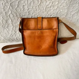 Patricia Nash Venezia Purse Tan Italian Leather Pouch Slim Crossbody Bag Vintage thumbnail 2