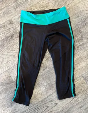 Capri Size 6 thumbnail 1