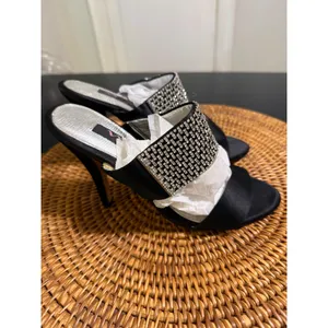 Nina Black Satin Rhinestone Buckle Mule Heels Stiletto Sandals 7M EUR 37 thumbnail 2