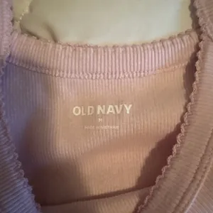Pink Old Navy Tank Top thumbnail 2