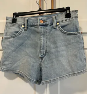 Wrangler Jean women’s 28 Jean short 3” inseam western cowgirl casual thumbnail 1
