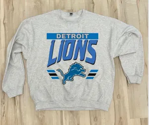 Boutique NEW - Detroit Lions Sweatshirt thumbnail 2