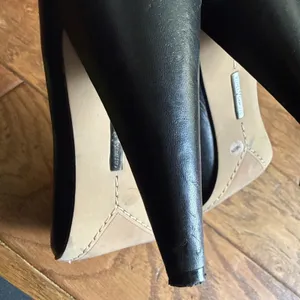 Vince Camuto Peep Toe Leather Shooties VC AMBER Booties Size 7.5 B Black Silver thumbnail 7
