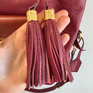 Isaac Mizrahi Bridgehampton Burgundy Cognac Leather Tote‎ Messenger Turnlock Bag thumbnail 8