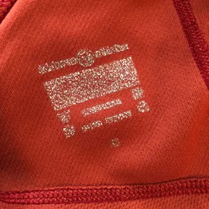 Lululemon Women's Pullover Hoodie Flip Cuff Brick Red Size 6 thumbnail 5