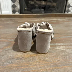 Journee Collection Tabithea Grey Block Heel Sandals Square Toe‎ Size 9 NIB thumbnail 9