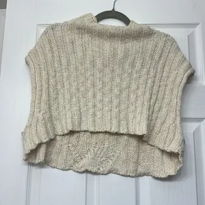 Women's Cable Knit Sweater Vest - Cream Cropped thumbnail 3