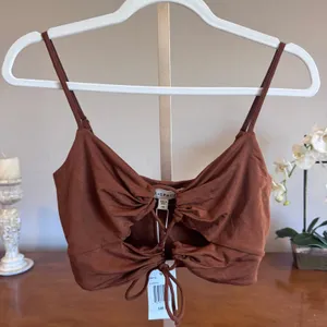 L*Space It's a Date Crop Tank Top Brown Medium NWT thumbnail 2