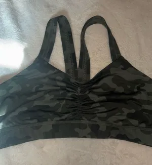 Handful Sports Bra Green Size XL thumbnail 1