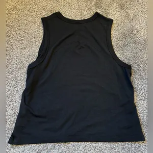 Lululemon Tank Top thumbnail 2