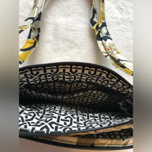Vera Bradley crossbody bag, 10”x6” thumbnail 4