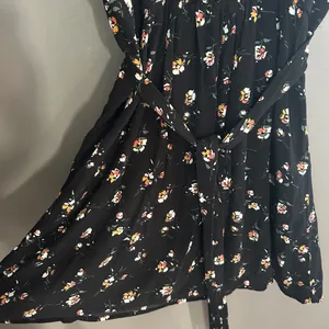 Abercrombie & Fitch Black Floral Mini Dress Size Medium thumbnail 7
