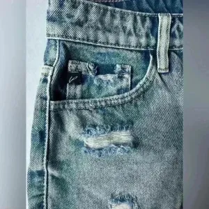 KanCan Women’s Blue Frayed and Distressed Jean Shorts‎ Size XS thumbnail 3