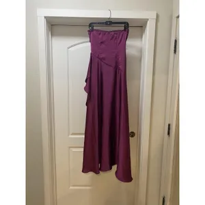 Lucy In The Sky Satin High Low Maxi Dress Womens Medium Purple Strapless Gown thumbnail 4