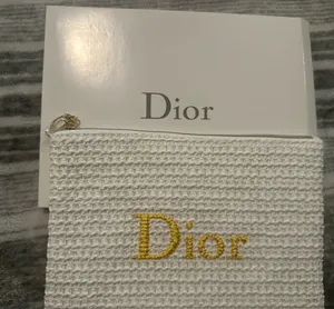Dior cosmetic bag thumbnail 4