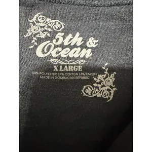 5th & Ocean Boston Red Sox Long Sleeve Graphic Tee XL Slim Fit Charcoal Gray Womens Baseball thumbnail 9