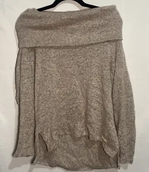 DKNY Over Shoulder Sweater Fall size‎ medium cozy comfort minimalist thumbnail 1