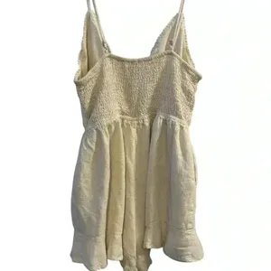 Princess Polly Women's Beige Romper Size 4 Summer V-Neck Tie Front‎ thumbnail 6