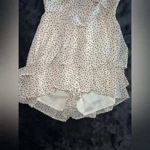 Princess Polly The Keilan Wrap Romper in Beige Size 4 thumbnail 7