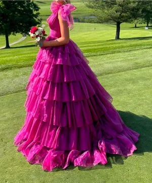 Sherri Hill Prom Dress thumbnail 1
