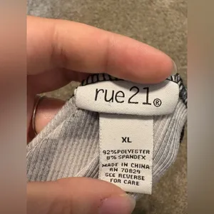 (Rue 21) Checkered Floral Tank Top: Size XL thumbnail 5