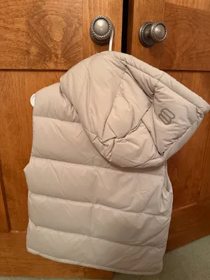 Aritzia Super Puff Vest thumbnail 2