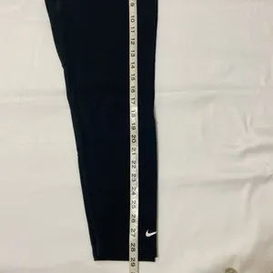 Nike Pro Dri-Fit Women’S Black Leggings. Medium. thumbnail 11