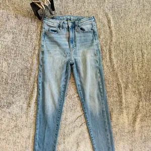 American Eagle Outfitters Light Blue Straight Leg Jeans thumbnail 2