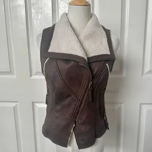 Forever 21 brown faux leather zip up vest thumbnail 5