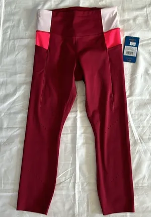 Brooks Women's Method 3/4 Tights, Color is Razzmatazz, Small, NWT thumbnail 1