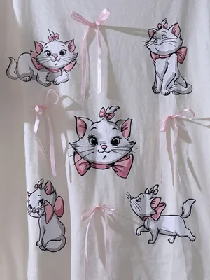 NWOT Disney Freeze Aristocats Marie Graphic Bow Detail Tee 2X thumbnail 2