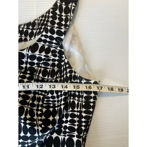 Calvin Klein Black‎ White Pleated Sheath Dress Career Sleeveless Size 8 P Belted thumbnail 8