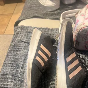 Adidas Women’s Running Shoes thumbnail 4