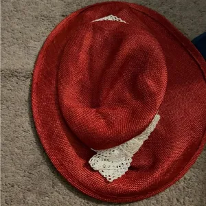 Street smart‎ red hat Red thumbnail 3