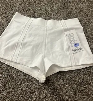 Lululemon define micro shorts Luon thumbnail 1