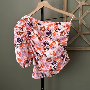 Anthropologie Maeve Puff Sleeve One Shoulder Blouse Floral Pink Med thumbnail 2